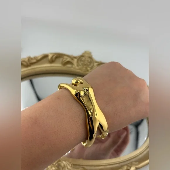 Gold Sculptural Goddess Cuff Bracelet – Adjustable Statement Piece - Picture 6 of 8